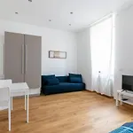 公寓 ~ Cozy ~ Center Train Station 的里雅斯特