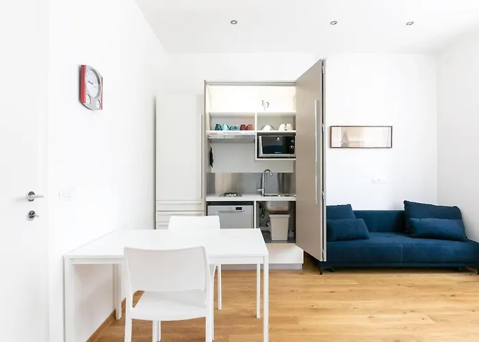 ~ Cozy ~ Center Train Station