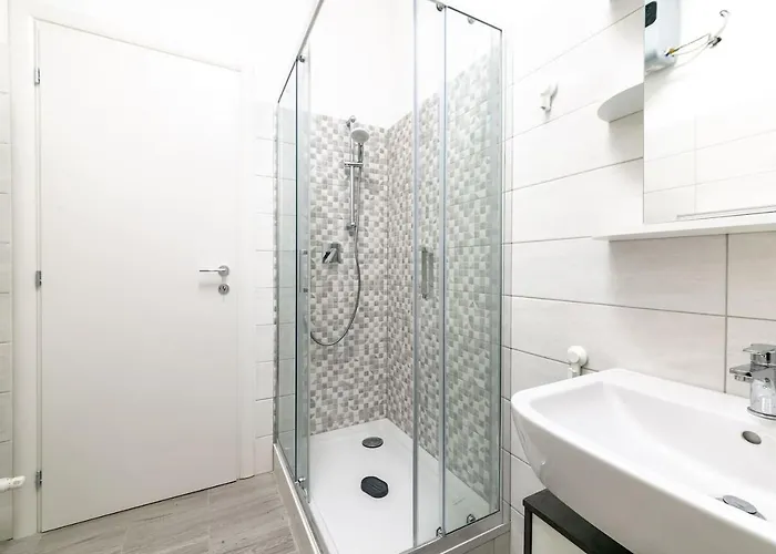 ~ Cozy ~ Center Train Station Appartement *