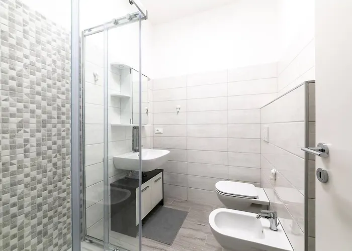 ~ Cozy ~ Center Train Station *